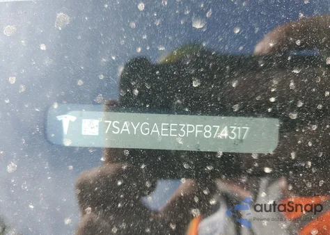 2023 Tesla Model Y из США, поврежденный, VIN 7SAYGAEE3PF874317